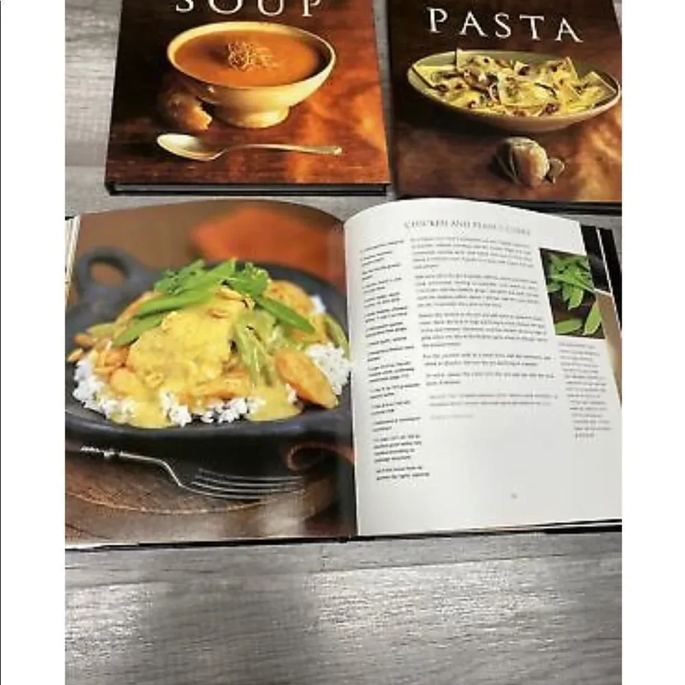 EUC Williams & Sonoma 4 cookbook set (Pasta,Chicken,Soup,Salad)
